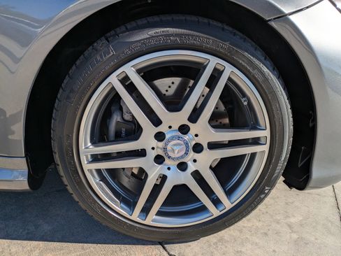 Used 2017 Mercedes-Benz E 550 Cabriolet image 9