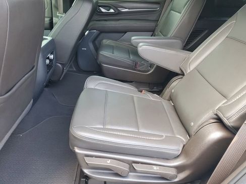 Used 2022 GMC Yukon Denali RWD image 22
