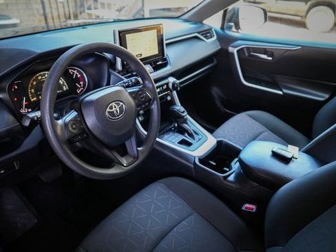 Used 2024 Toyota RAV4 XLE image 15