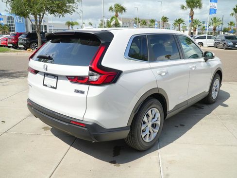 New 2026 Honda CR-V LX image 5