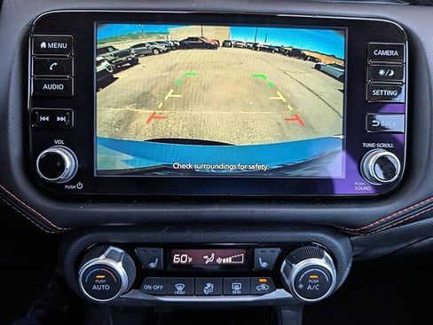 Used 2025 Nissan Versa SR FWD image 24
