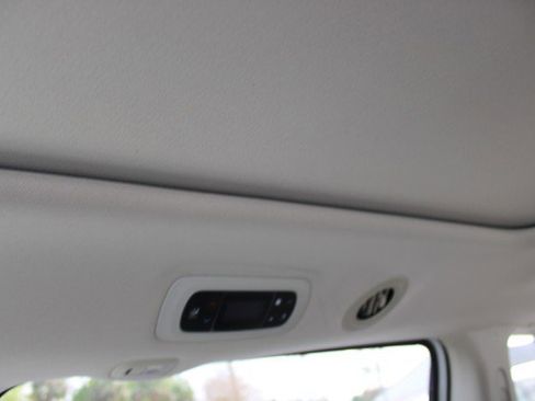 Used 2018 Chrysler Pacifica Limited w/ Advanced Safetytec Group image 41