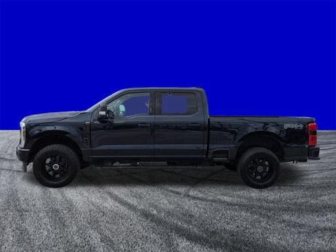 Used 2024 Ford F250 Lariat w/ Black Appearance Package AWD/4WD image 7