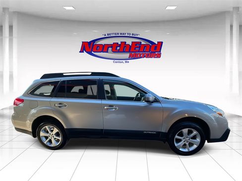 Used 2014 Subaru Outback 2.5i Premium image 2