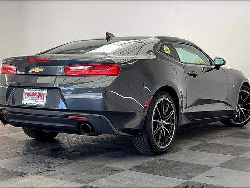 Used 2016 Chevrolet Camaro LT RWD image 13
