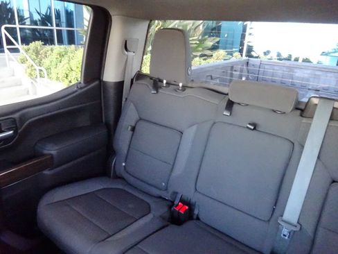 Certified 2020 GMC Sierra 1500 Elevation w/ Elevation Value Package AWD/4WD image 15
