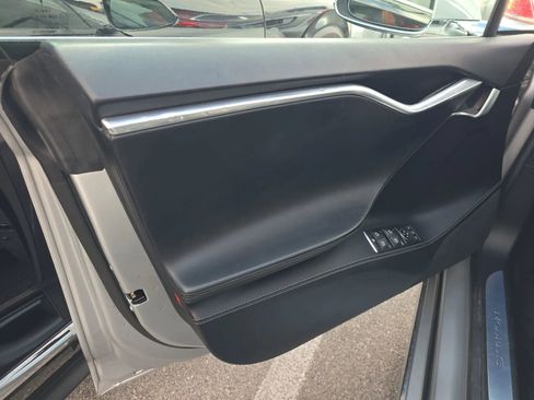 Used 2016 Tesla Model S 75 image 12