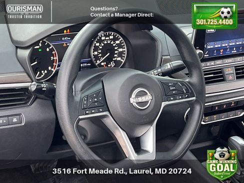 Used 2024 Nissan Altima 2.5 SV AWD/4WD image 9