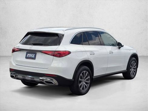 Used 2023 Mercedes-Benz GLC 300 image 5