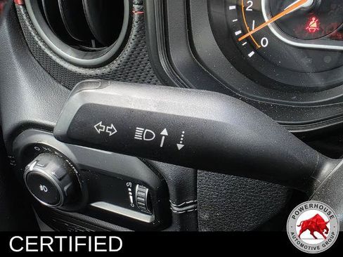 Used 2024 Jeep Wrangler Unlimited Rubicon AWD/4WD image 29