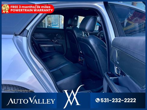 Used 2015 Jaguar XJ AWD image 27