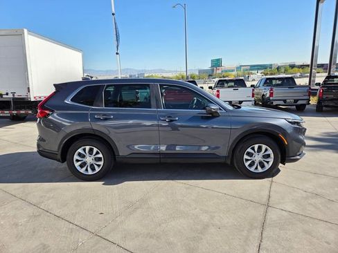 Used 2024 Honda CR-V LX image 7