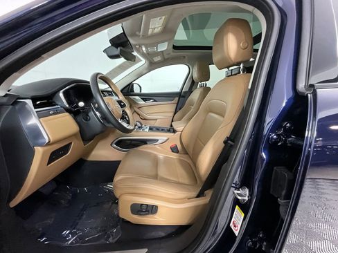 Used 2023 Jaguar F-PACE S AWD/4WD image 16