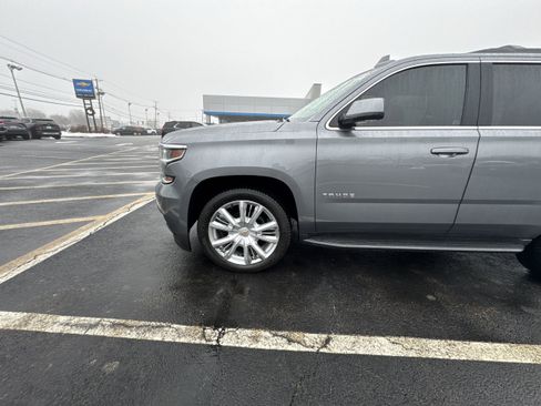 Used 2018 Chevrolet Tahoe LT image 34