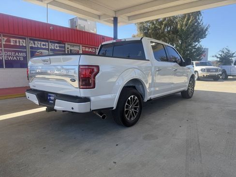 Used 2015 Ford F150 Platinum w/ Equipment Group 701A Luxury image 3