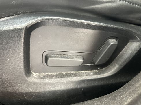 Used 2020 MAZDA CX-5 Touring image 20