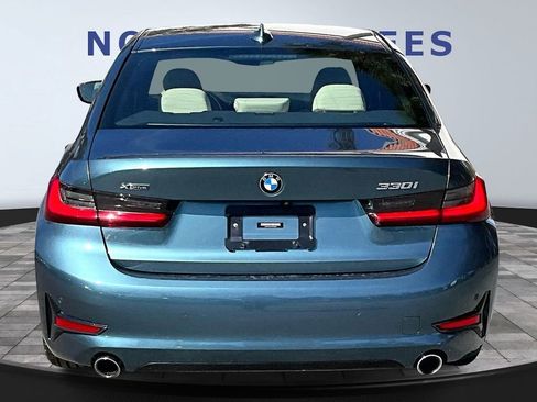 Used 2021 BMW 330i xDrive Sedan w/ Convenience Package image 5