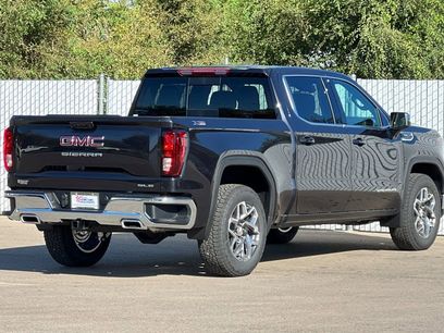 New 2026 GMC Sierra 1500 SLE