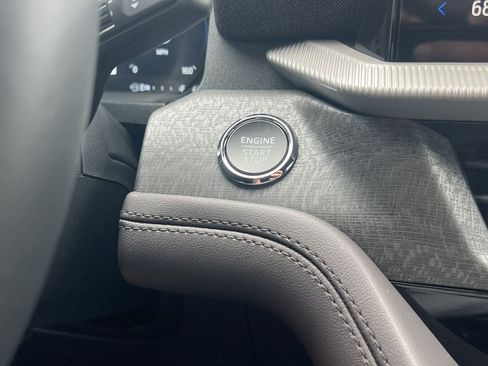 New 2026 Ford Explorer Platinum RWD image 6