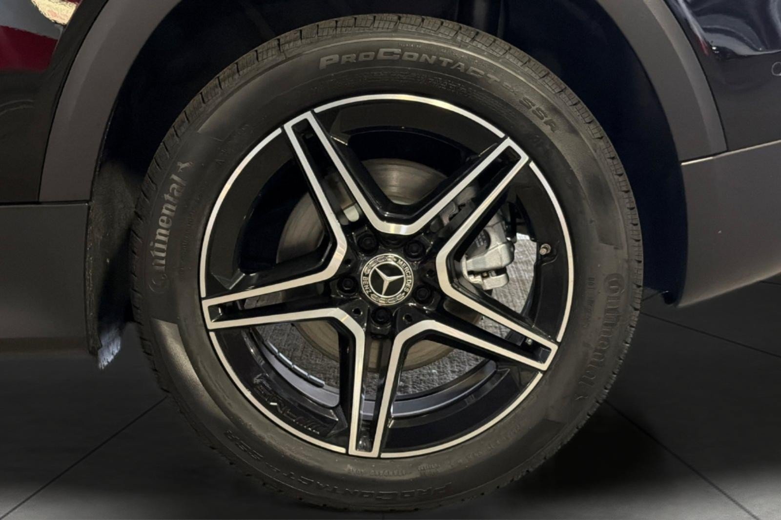 New 2026 Mercedes-Benz GLB 250 4MATIC image 25