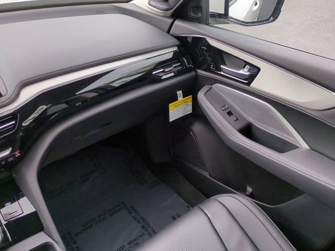 Used 2026 Acura MDX FWD w/ Technology Package image 17