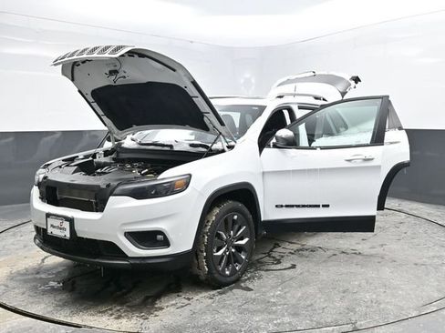 Used 2021 Jeep Cherokee Latitude Lux 80th Anniv w/ Quick Order Package 26U 80TH image 42