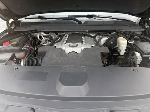 Used 2016 Cadillac Escalade ESV Platinum image 34