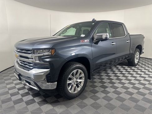 Used 2022 Chevrolet Silverado 1500 LTZ w/ LTZ Premium Package image 5