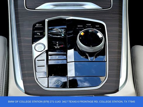 Used 2026 BMW X5 sDrive40i w/ Executive Package image 31