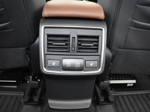 Used 2024 Subaru Forester Touring w/ Pop Package 2 image 14