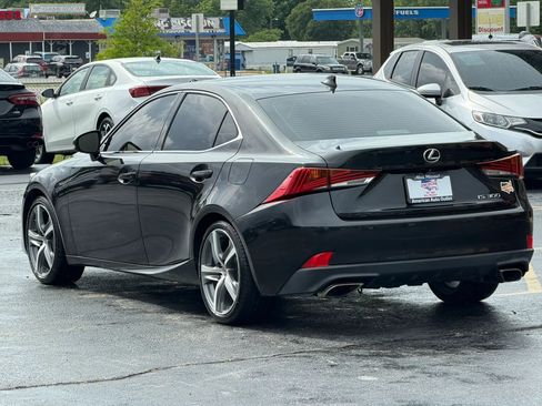 Used 2019 Lexus IS 300 w/ Premium Package RWD image 8