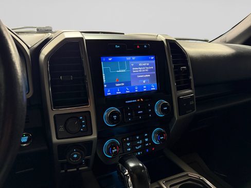 Used 2019 Ford F150 Lariat w/ Equipment Group 502A Luxury AWD/4WD image 28