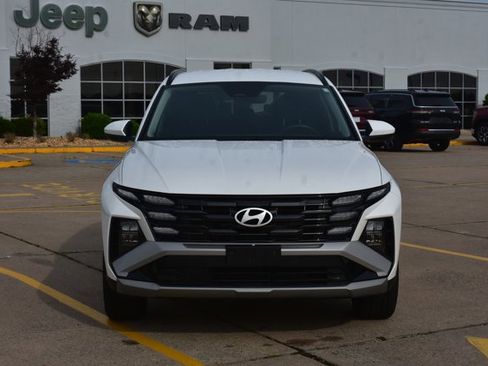 Used 2025 Hyundai Tucson SEL AWD/4WD image 2