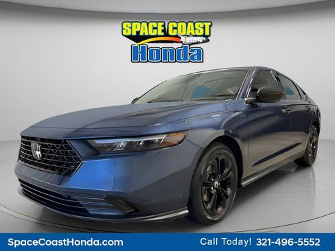 Used 2025 Honda Accord SE image 3