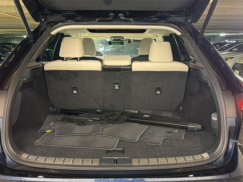 Used 2025 Lexus RX 450h AWD w/ Luxury Package image 15