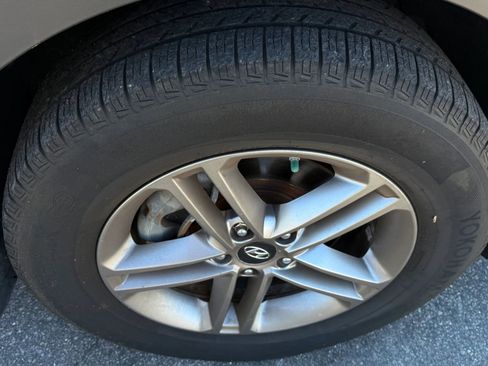 Used 2018 Hyundai Santa Fe Sport w/ Cargo Package image 28