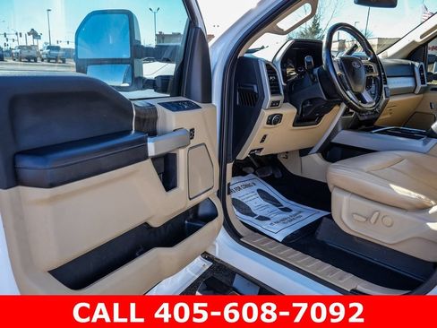 Used 2021 Ford F250 Lariat w/ Lariat Value Package AWD/4WD image 47