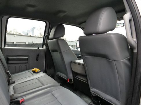 Used 2014 Ford F450 XL w/ Trailer-Tow Package image 35