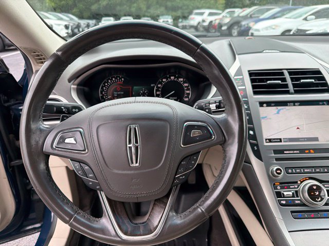 Used 2018 Lincoln MKZ Reserve FWD image 18