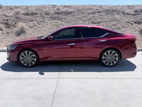 Certified 2023 Nissan Altima 2.5 SL FWD image 5