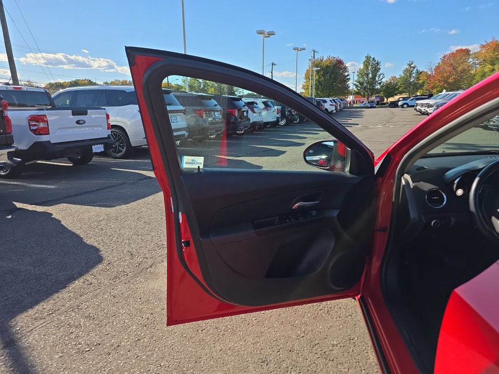 Used 2014 Chevrolet Cruze LTZ FWD image 19