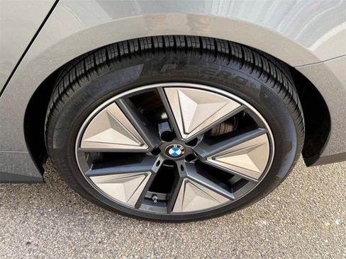 Used 2025 BMW i4 xDrive40i w/ Premium Package image 6