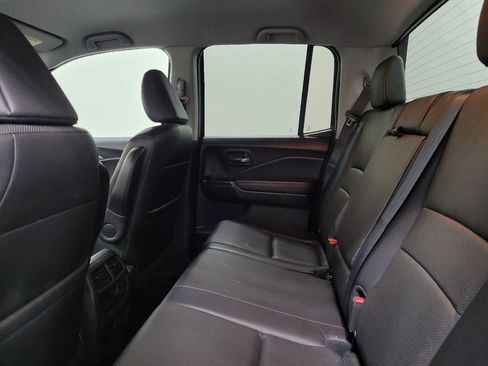 Used 2017 Honda Ridgeline RTL image 18