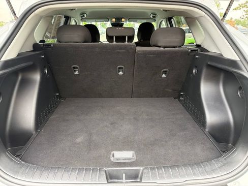 Used 2025 Hyundai Kona SEL FWD image 18