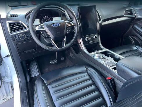 Used 2022 Ford Edge SEL image 7