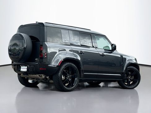 Used 2023 Land Rover Defender 110 X-Dynamic SE AWD/4WD image 2