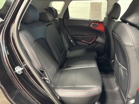 Used 2024 Kia Soul GT-Line w/ GT-Line Technology Package FWD image 15