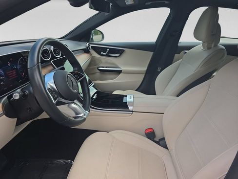 Used 2025 Mercedes-Benz C 300 4MATIC Sedan image 20