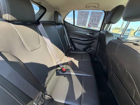 Used 2024 Buick Encore GX Sport Touring FWD image 27