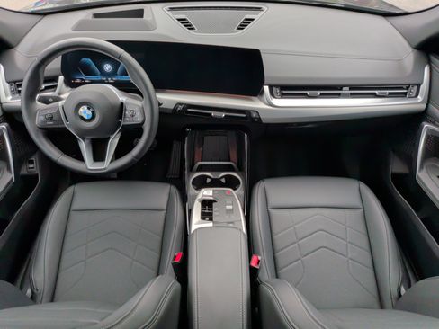 Certified 2026 BMW X2 xDrive28i AWD/4WD image 33